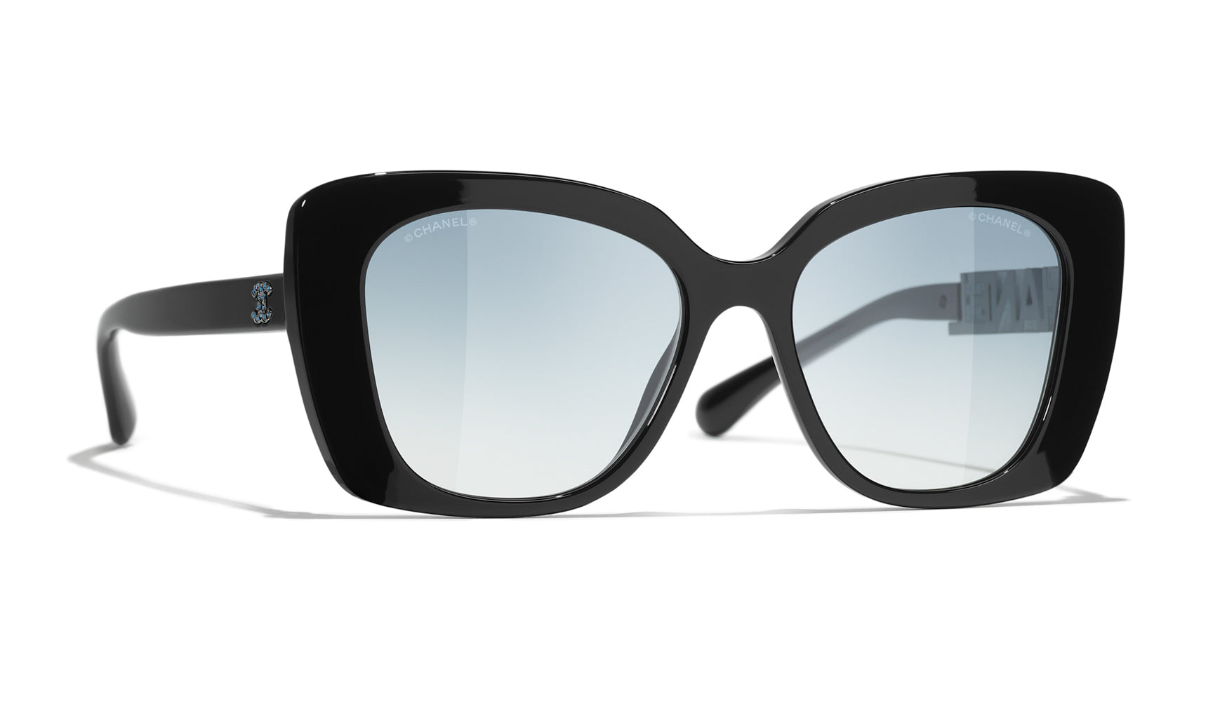 CHANEL 5422B Square